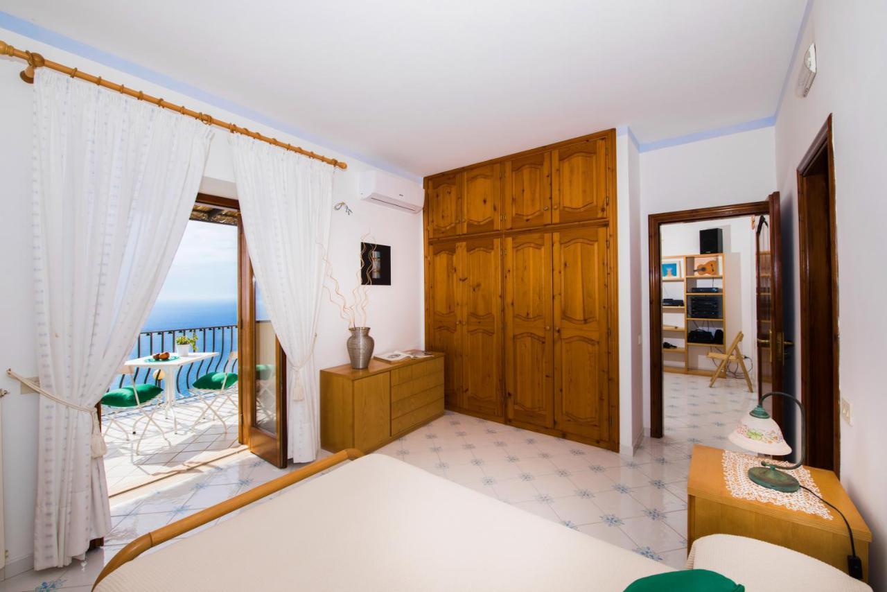 Villa Savina - Elegant Family Villa Overlooks Amalfi Coast - Positano Exterior photo