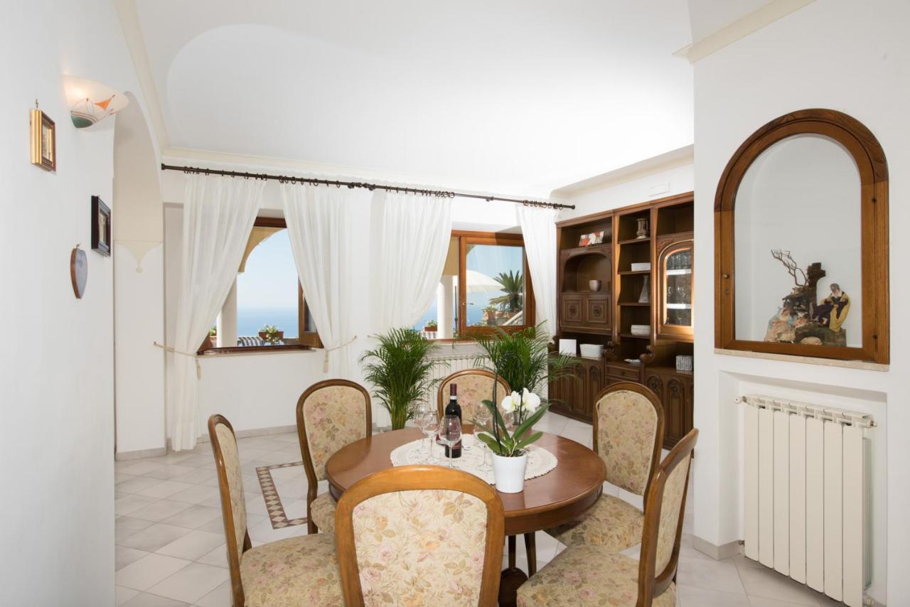 Villa Savina - Elegant Family Villa Overlooks Amalfi Coast - Positano Exterior photo