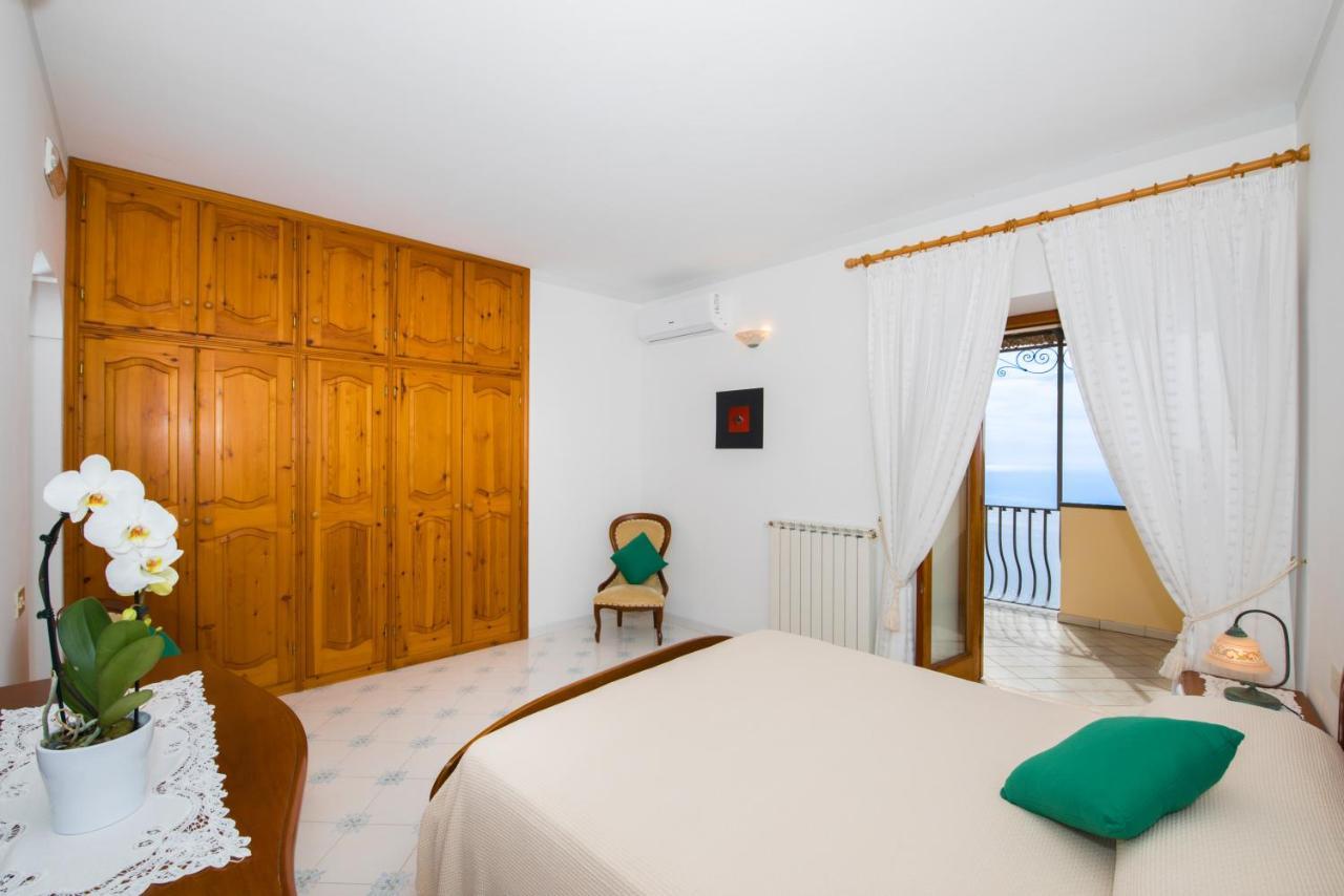 Villa Savina - Elegant Family Villa Overlooks Amalfi Coast - Positano Exterior photo