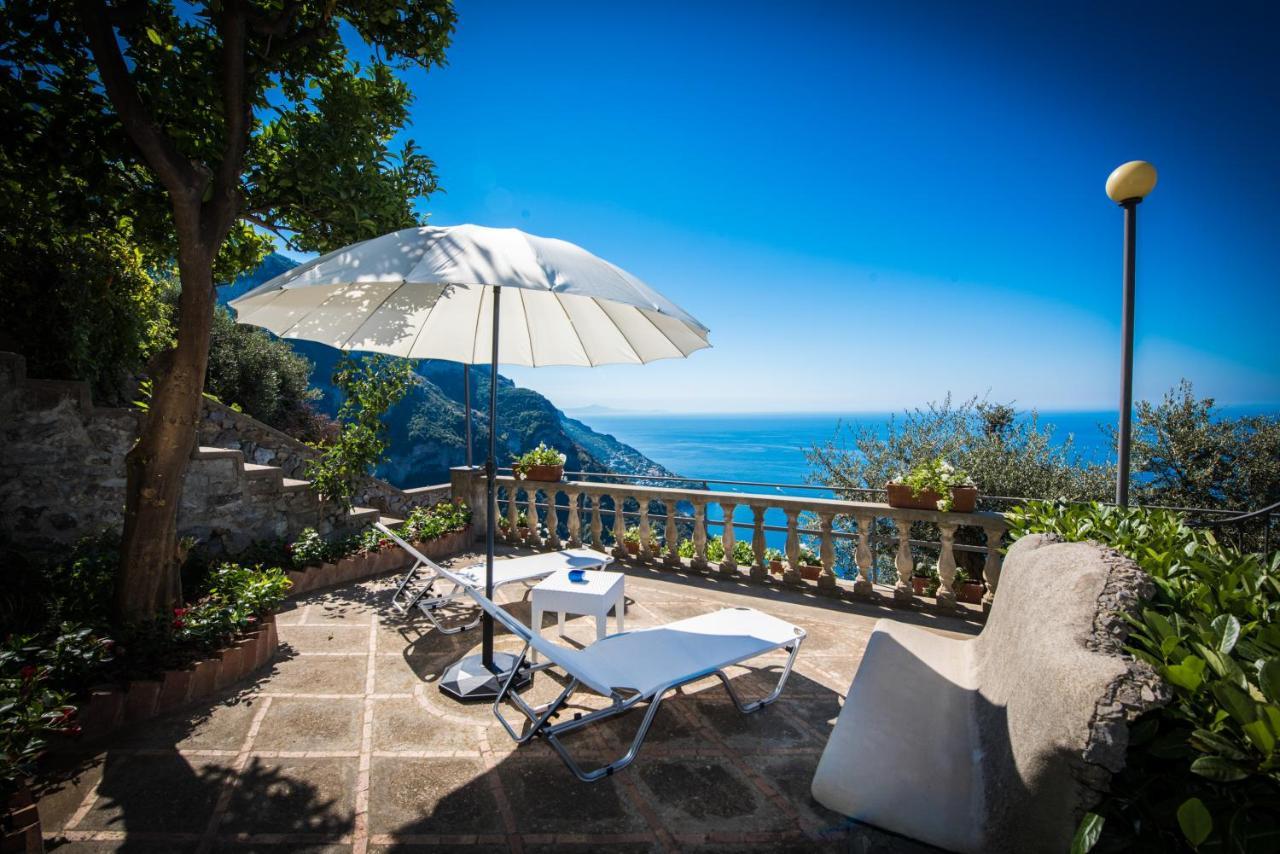 Villa Savina - Elegant Family Villa Overlooks Amalfi Coast - Positano Exterior photo